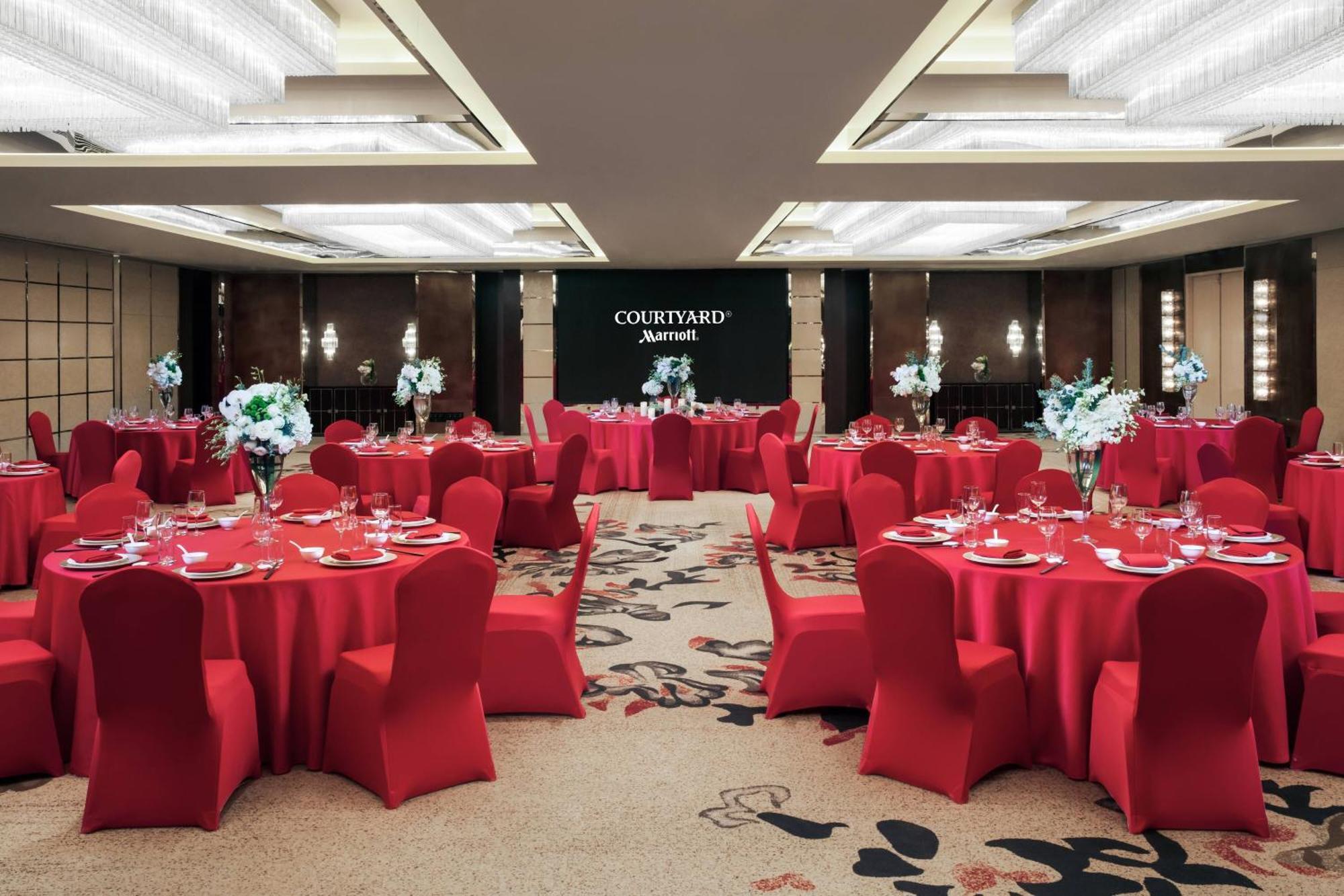 Courtyard By Marriott Shanghai Changfeng Park Hotel Buitenkant foto